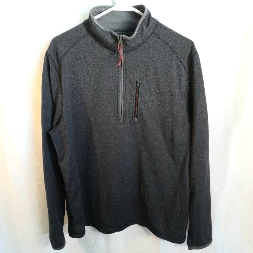G.H. Bass & Co Explorer Mens fleece sweater 1/4 Zip Medium Gray chest Zi…